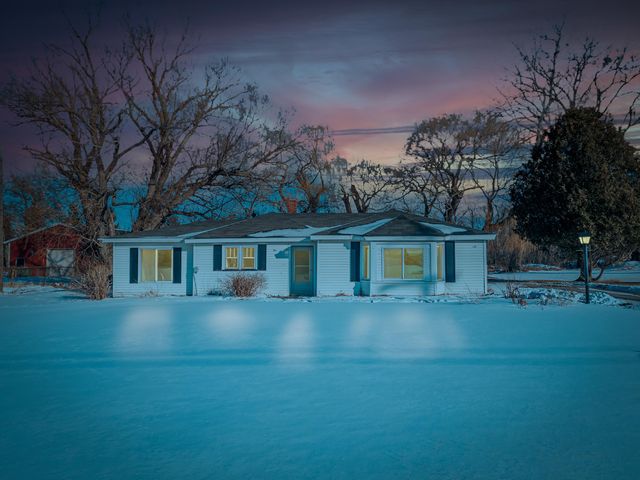 10 State Park Drive, Bay City, MI 48706