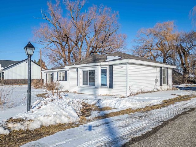 10 State Park Drive, Bay City, MI 48706