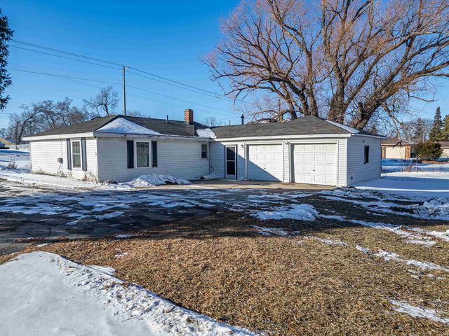 10 State Park Drive, Bay City, MI 48706