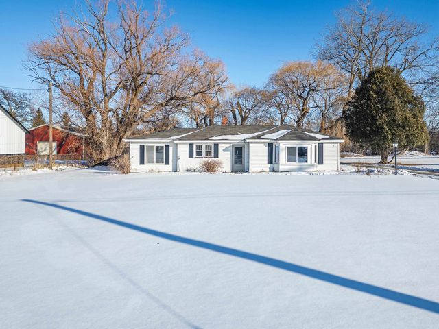 10 State Park Drive, Bay City, MI 48706