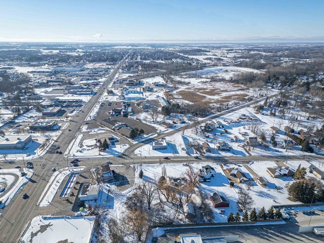 10 State Park Drive, Bay City, MI 48706