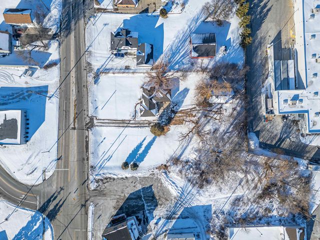 10 State Park Drive, Bay City, MI 48706