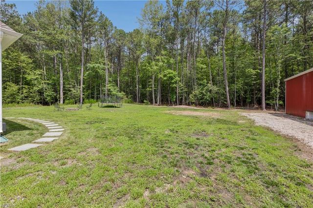 5903 Homeplace LN, Gloucester, VA 23061