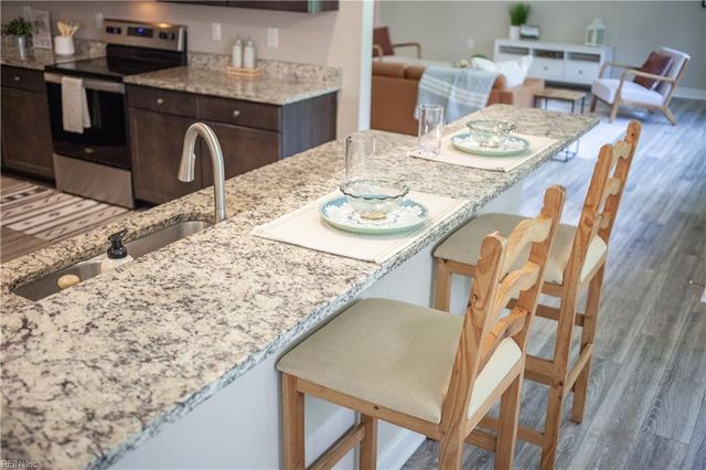 5903 Homeplace LN, Gloucester, VA 23061