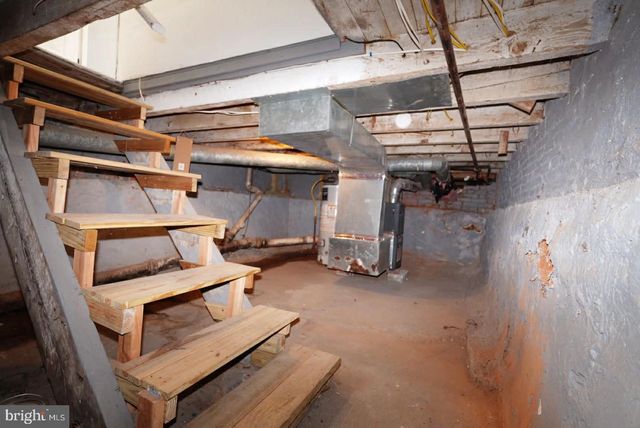 1631 W 3RD ST, Wilmington, DE 19805