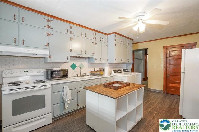 432 Center Street, Jim Thorpe Boro, PA 18229