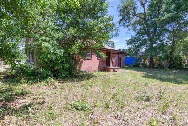 1609 E Leonard St, Pensacola, FL 32503