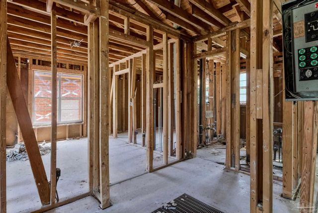 1609 E Leonard St, Pensacola, FL 32503
