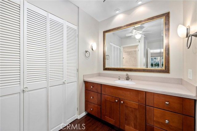 213 Springview, Irvine, CA 92620