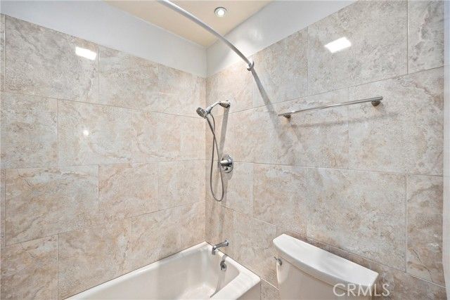 213 Springview, Irvine, CA 92620