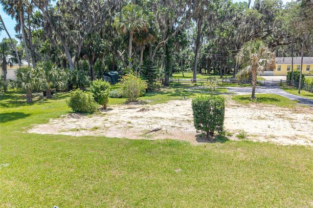 381 NW MAGNOLIA CIRCLE, Crystal River, FL 34428