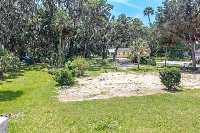 381 NW MAGNOLIA CIRCLE, Crystal River, FL 34428