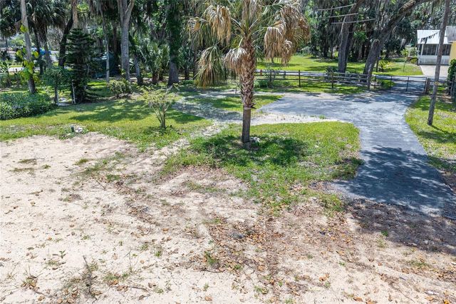 381 NW MAGNOLIA CIRCLE, Crystal River, FL 34428