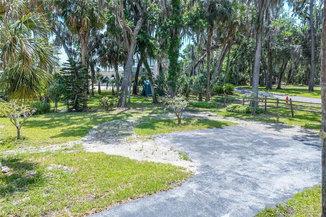 381 NW MAGNOLIA CIRCLE, Crystal River, FL 34428