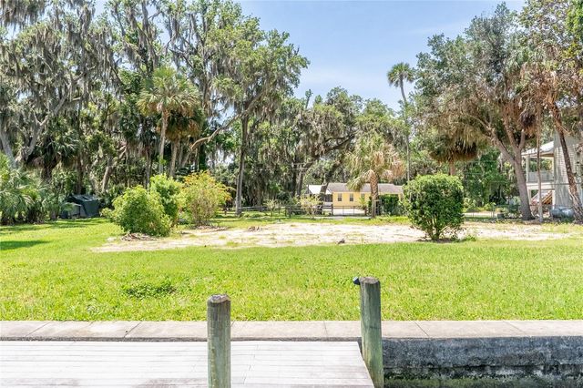 381 NW MAGNOLIA CIRCLE, Crystal River, FL 34428