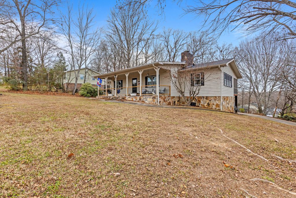 725 Smitherman Road, Ringgold, GA 30736