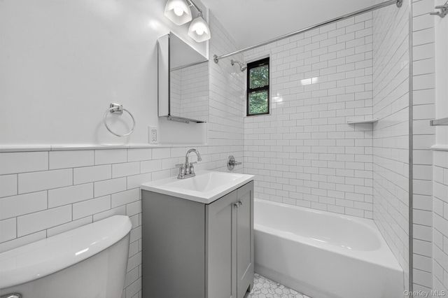 79 Main Street 2E, Ossining, NY 10562