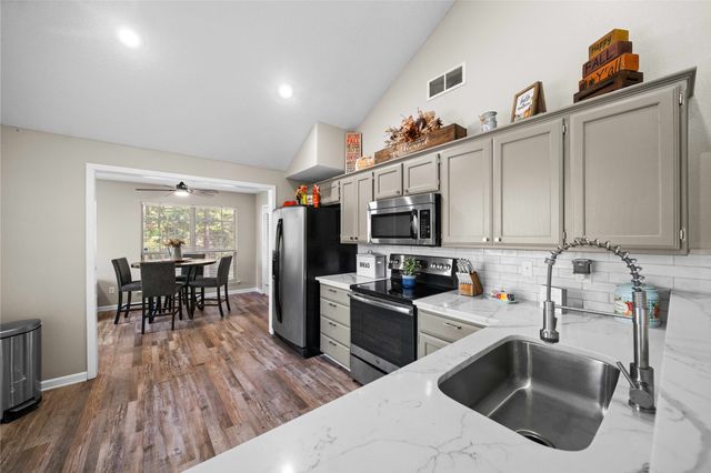 162 Cypress Cove, Holly Lake Ranch, TX 75765