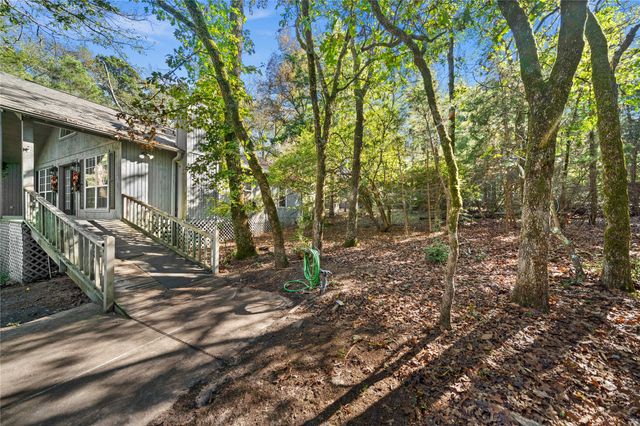 162 Cypress Cove, Holly Lake Ranch, TX 75765