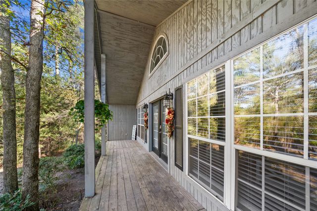162 Cypress Cove, Holly Lake Ranch, TX 75765