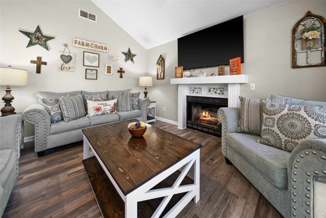 162 Cypress Cove, Holly Lake Ranch, TX 75765
