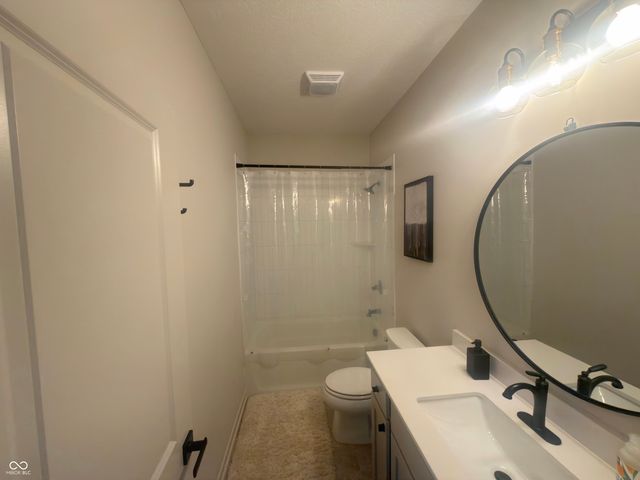 17340 Ackerson Boulevard, Westfield, IN 46074
