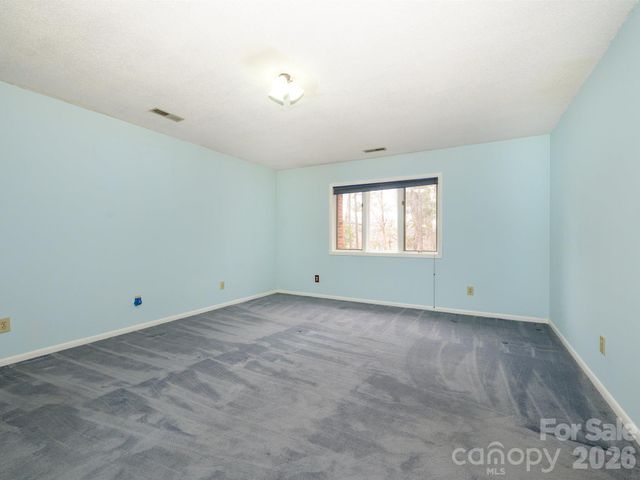 7600 Wallace Lane, Charlotte, NC 28212