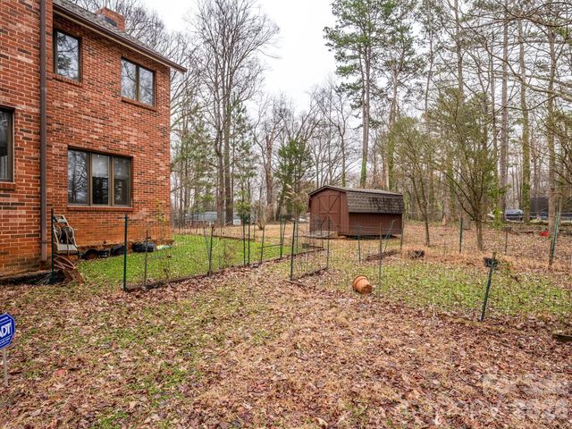 7600 Wallace Lane, Charlotte, NC 28212