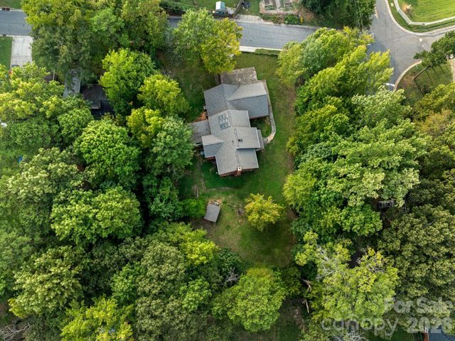 7600 Wallace Lane, Charlotte, NC 28212