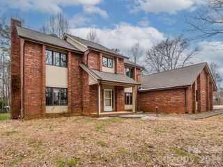 7600 Wallace Lane, Charlotte, NC 28212