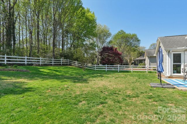 3661 Lake Spring Avenue NW, Concord, NC 28027