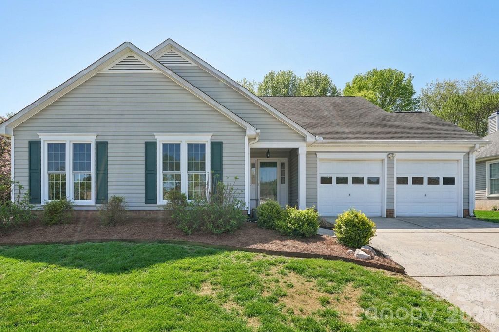 3661 Lake Spring Avenue NW, Concord, NC 28027