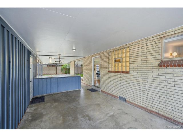 1317 S Chase St, Lakewood, CO 80232