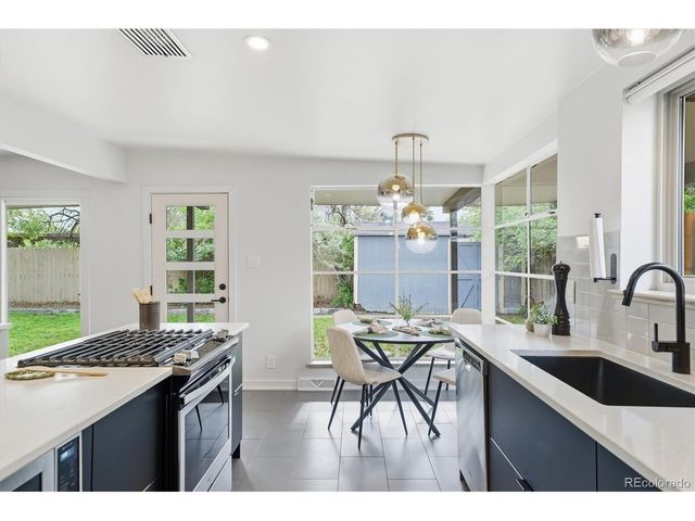 1317 S Chase St, Lakewood, CO 80232