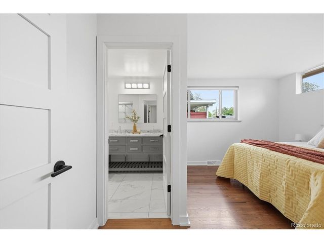 1317 S Chase St, Lakewood, CO 80232