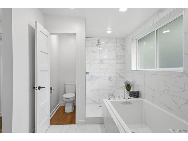 1317 S Chase St, Lakewood, CO 80232