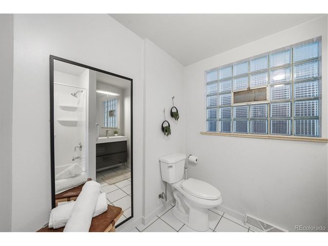 1317 S Chase St, Lakewood, CO 80232