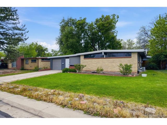 1317 S Chase St, Lakewood, CO 80232