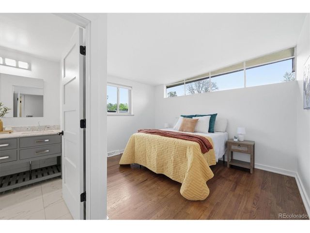 1317 S Chase St, Lakewood, CO 80232