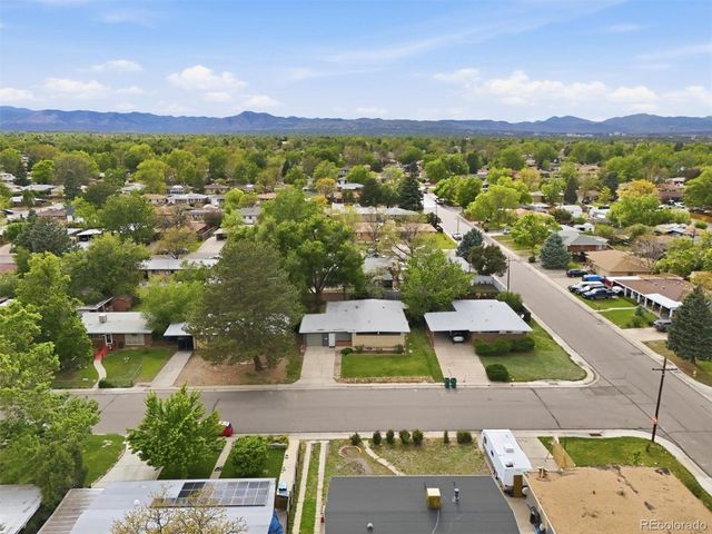 1317 S Chase St, Lakewood, CO 80232