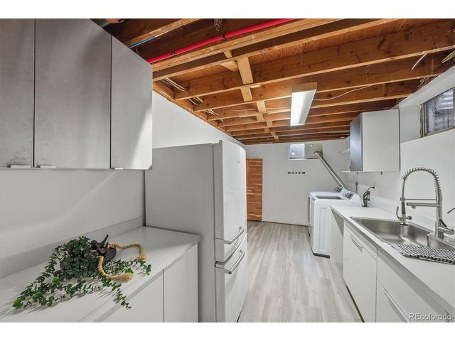 1317 S Chase St, Lakewood, CO 80232