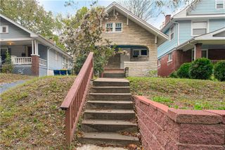 2825 E 10th Street, Kansas City, MO 64127