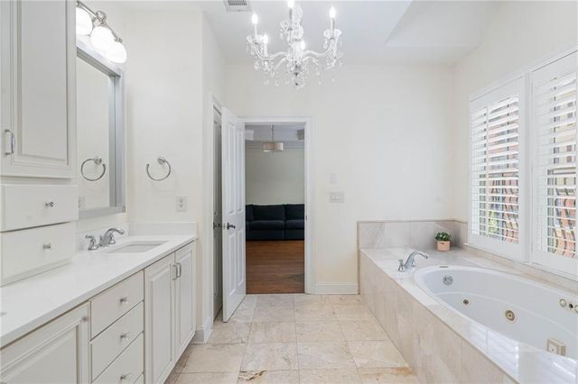 3127 Lenox Road 6, Atlanta, GA 30324