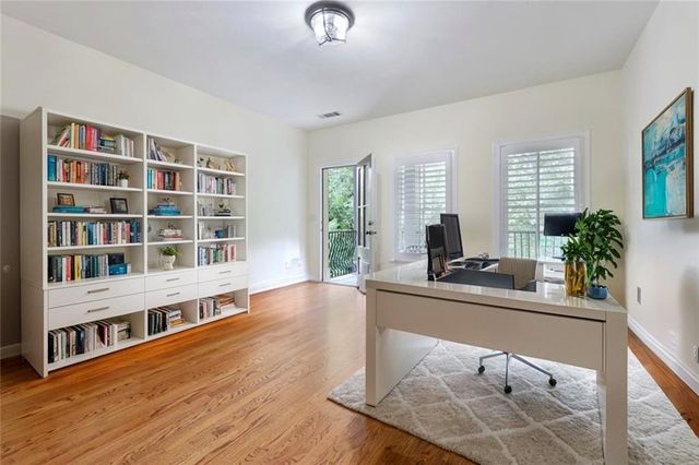 3127 Lenox Road 6, Atlanta, GA 30324