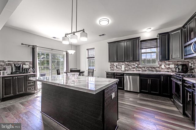 1092 CHEWS LANDING RD, Clementon, NJ 08021