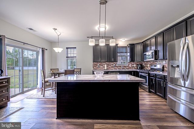 1092 CHEWS LANDING RD, Clementon, NJ 08021