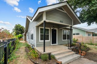 203 Helena, San Antonio, TX 78204