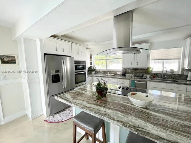 416 N Rainbow Drive, Hollywood, FL 33021