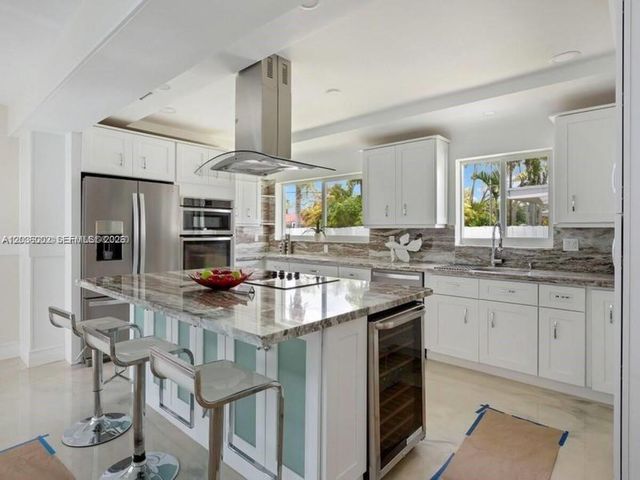 416 N Rainbow Drive, Hollywood, FL 33021