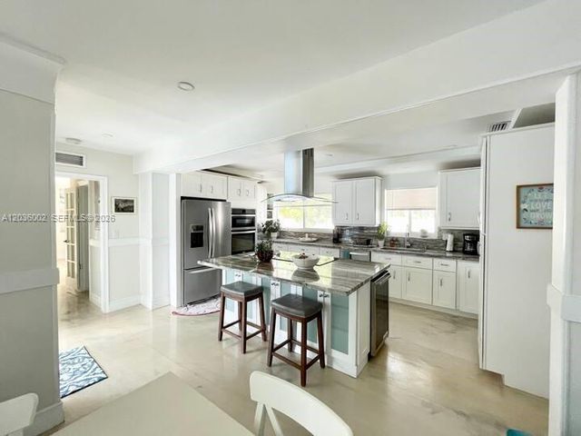 416 N Rainbow Drive, Hollywood, FL 33021